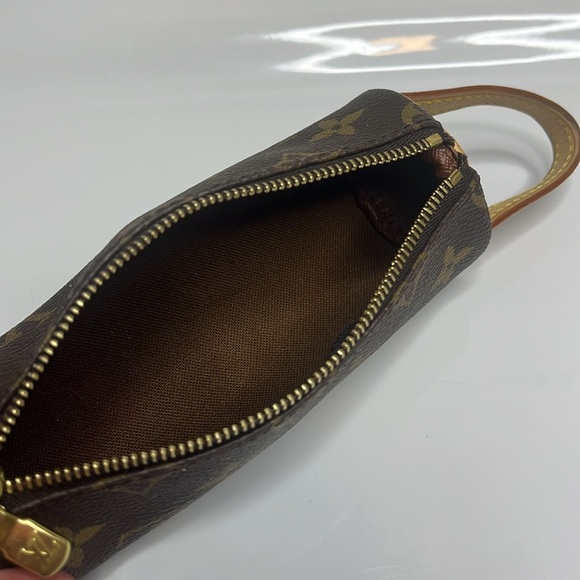 Louis Vuitton Monogram Golf Ball Bag - Picture 3 of 10